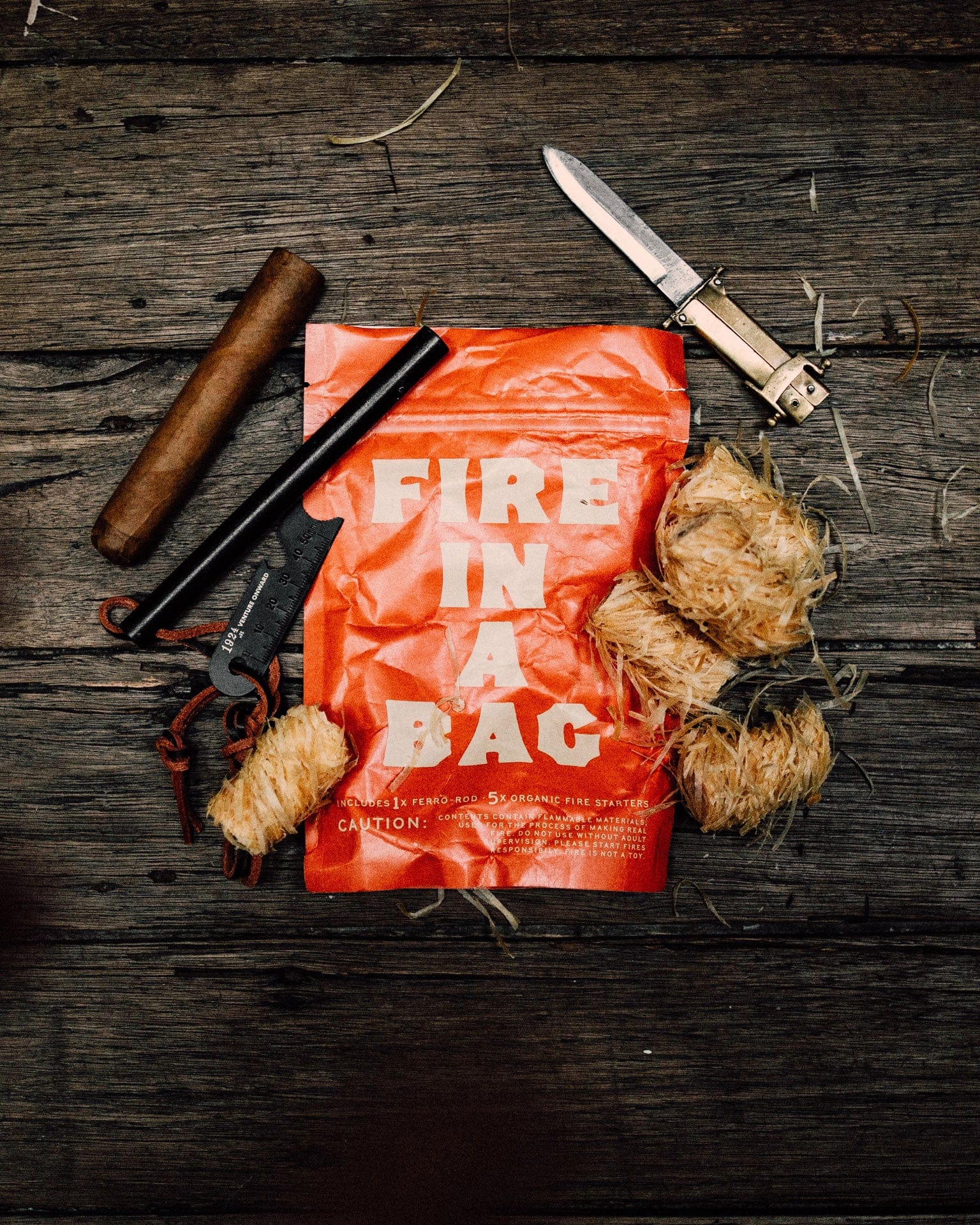 1924us Fire In a Bag! - Ferro Rod Kit