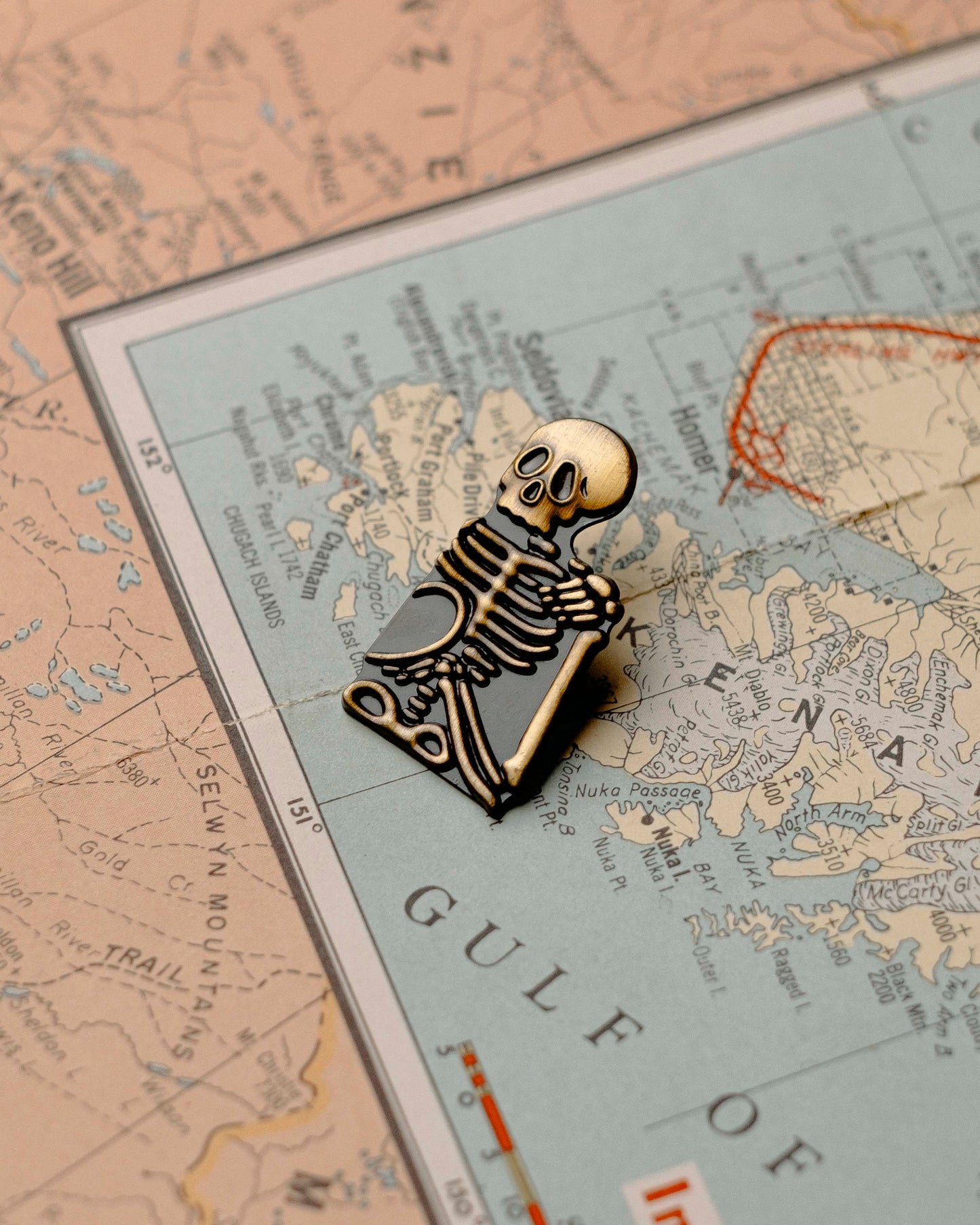 Brass Pin Set - Far Away