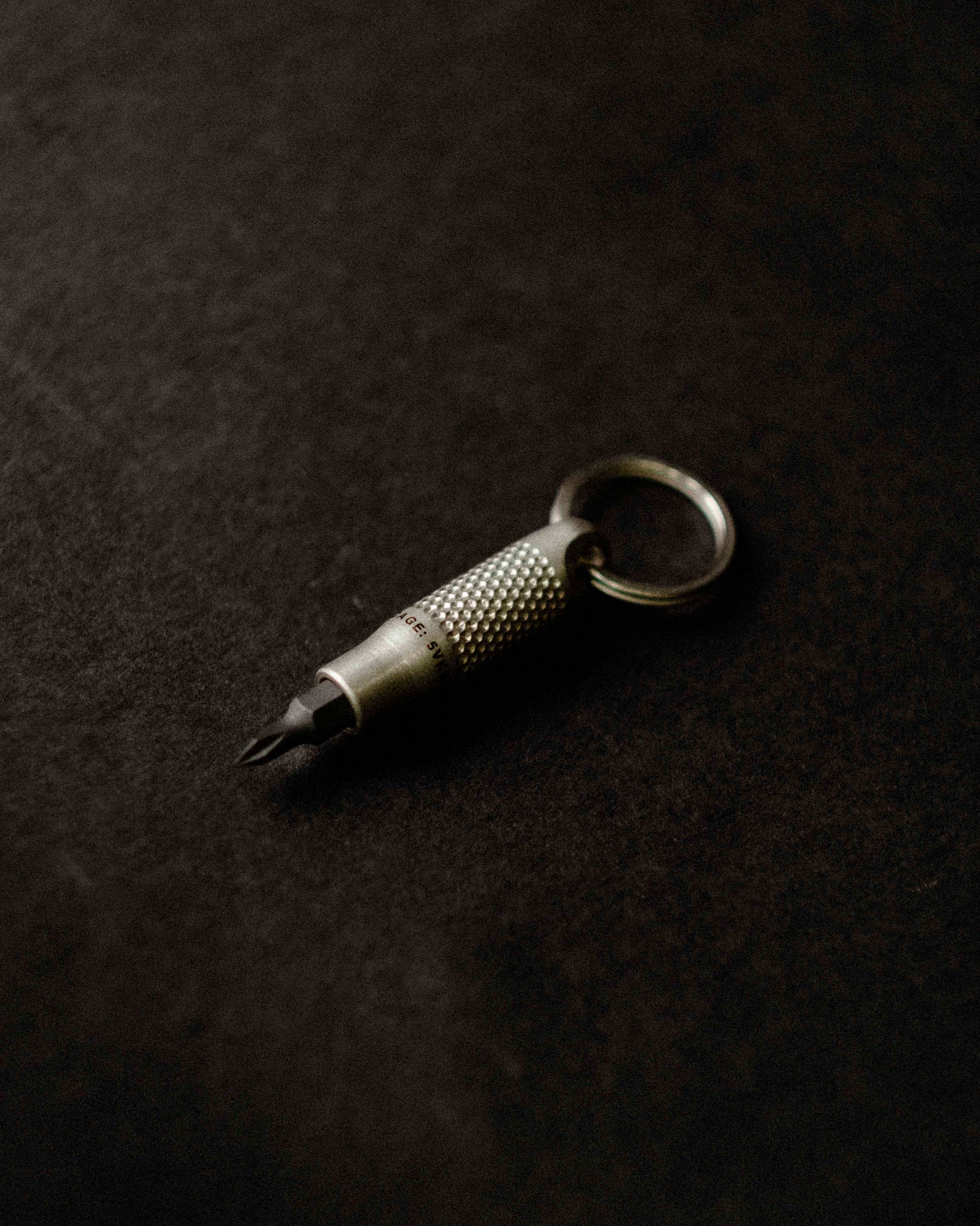 Nub Titanium Screwdriver