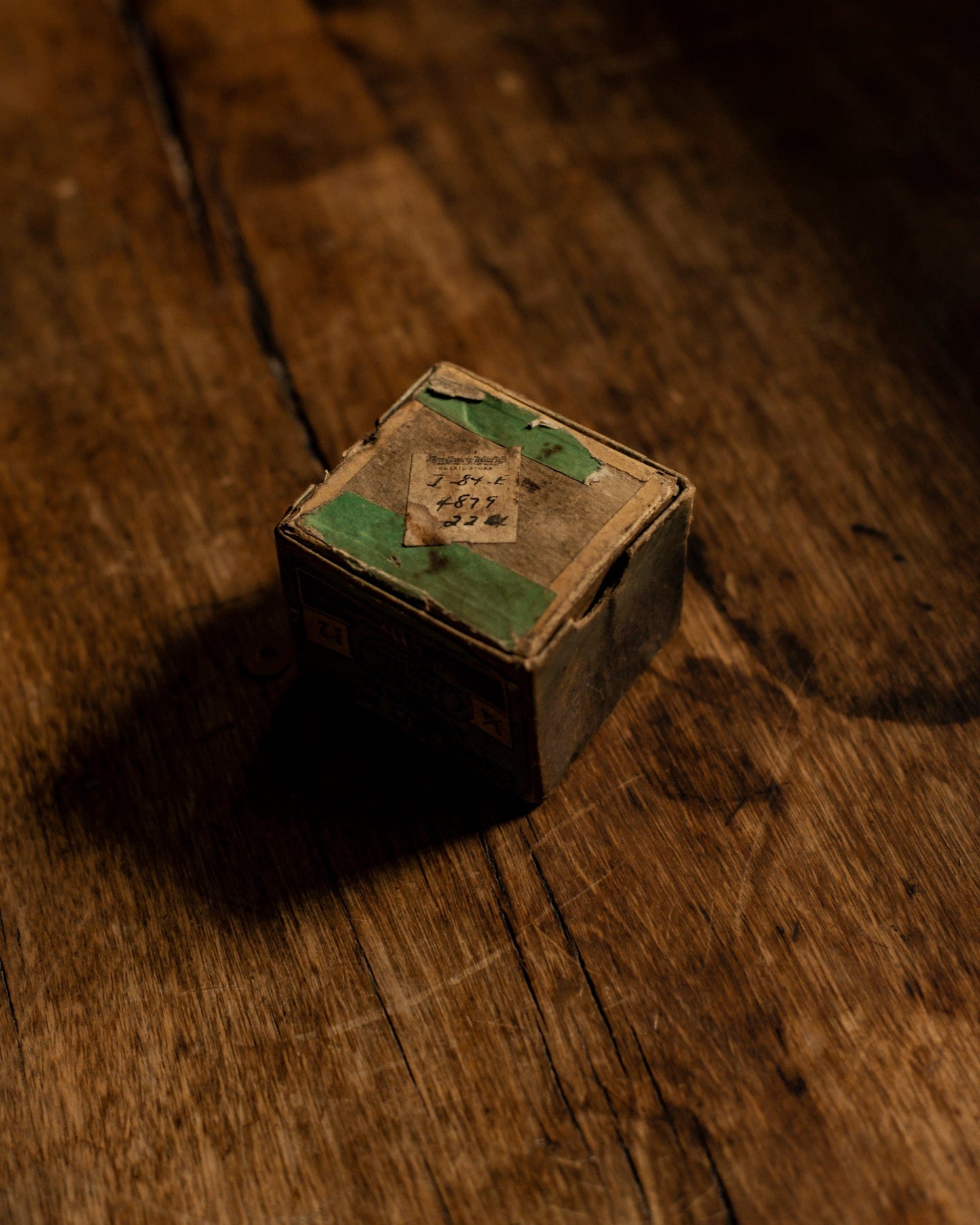 Rome Quality Copper Rivets Box
