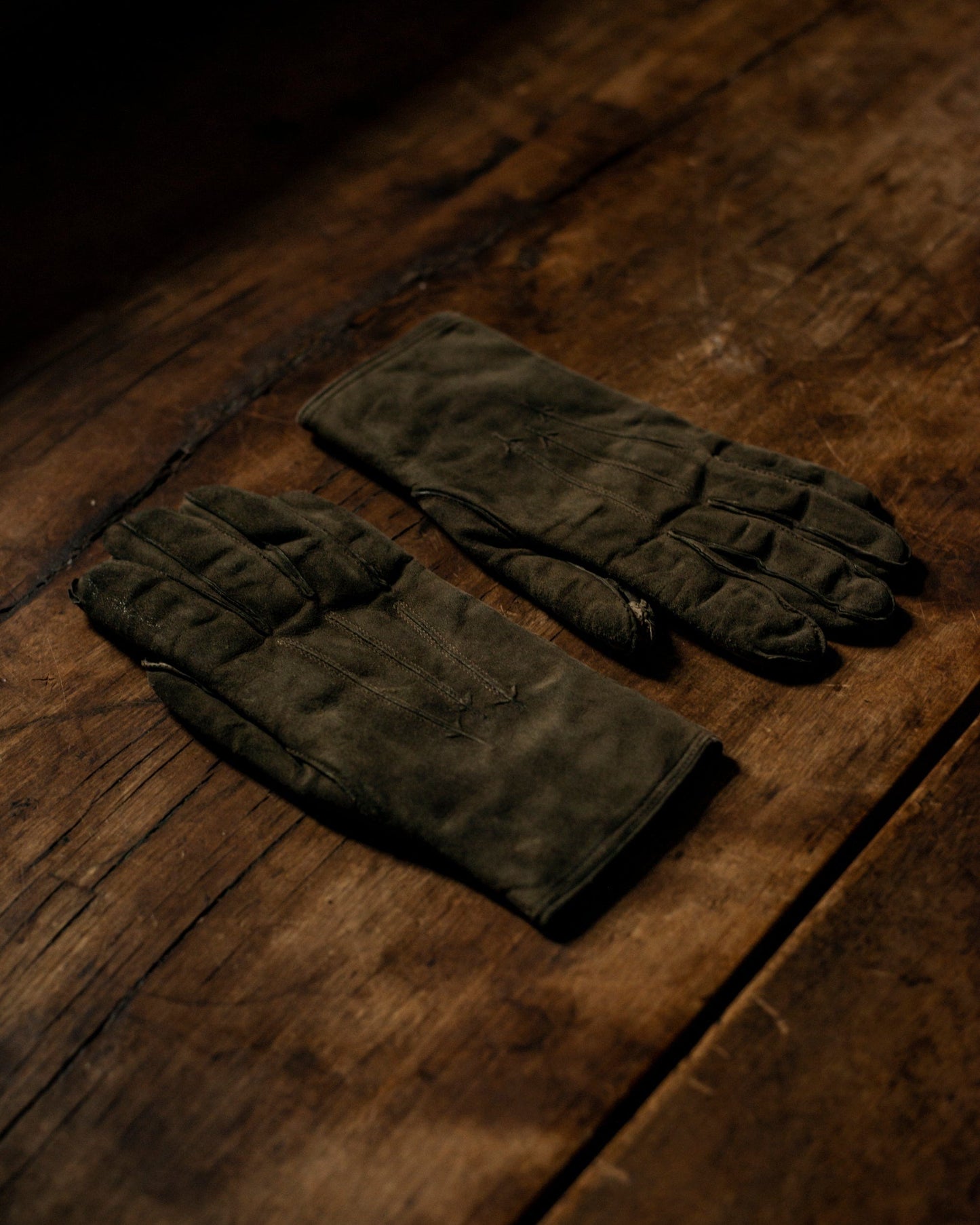 Vintage Gloves Damaged