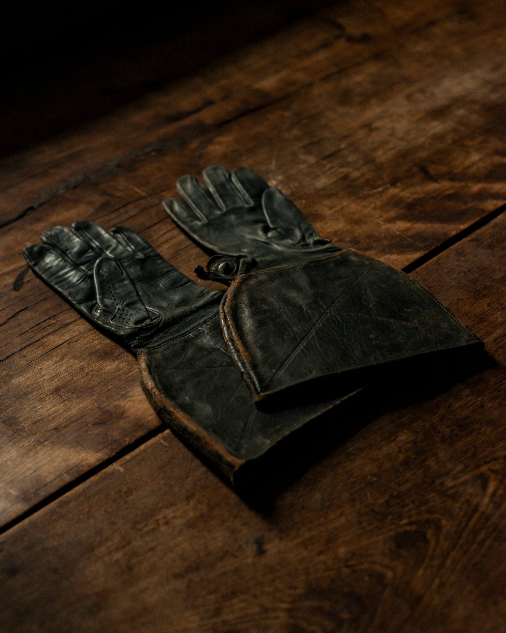 1950s Grinnell Leather Motorcycle Gloves