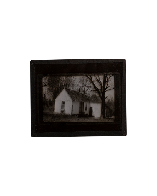 Rural American House Glass Plate