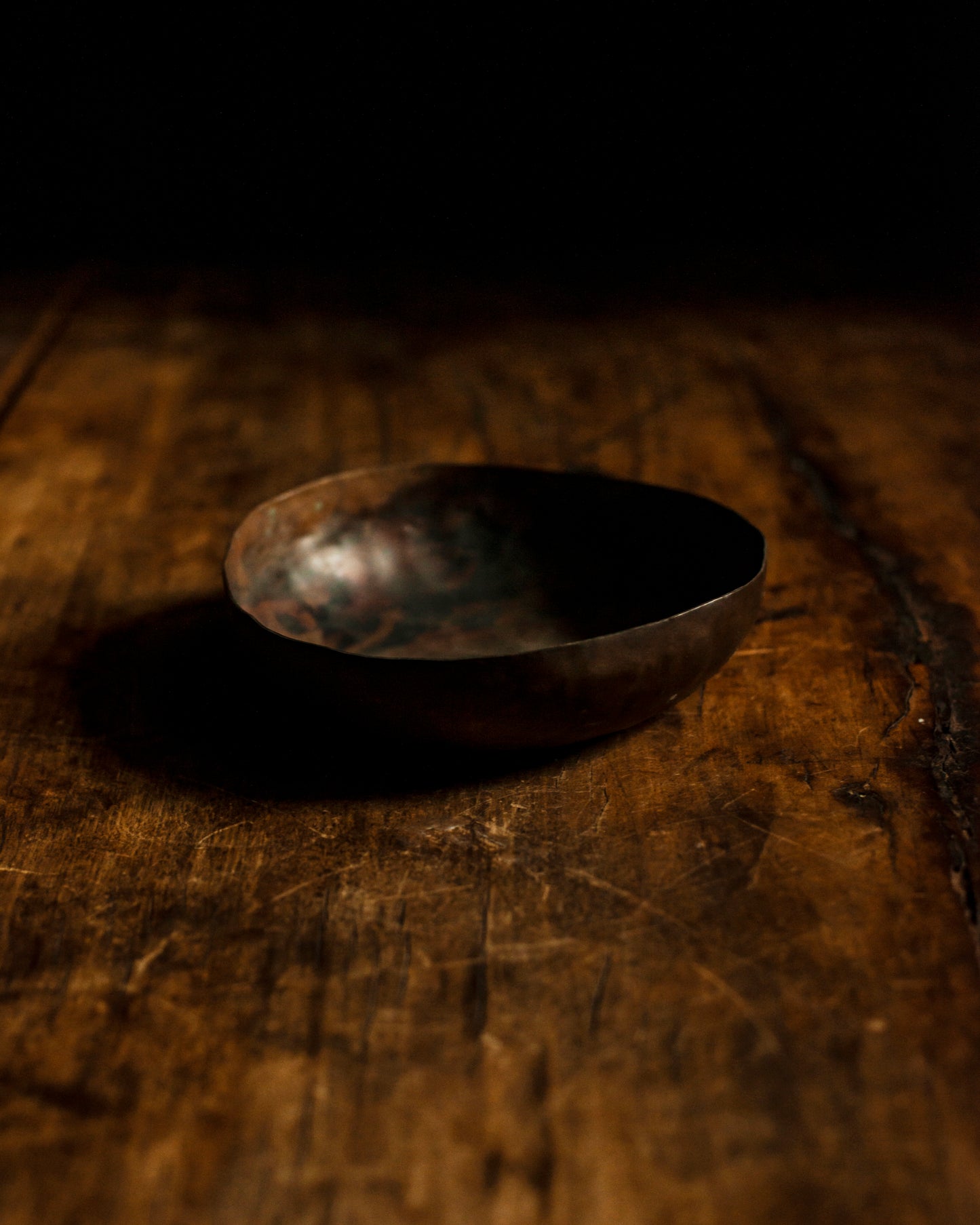 SOLID COPPER HAND WROUGHT BOWL 1700S - 1800S