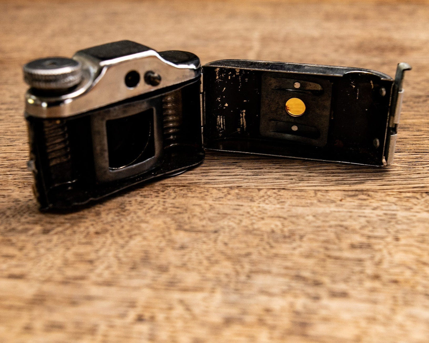 Crystar Japanese MINI 16mm Camera