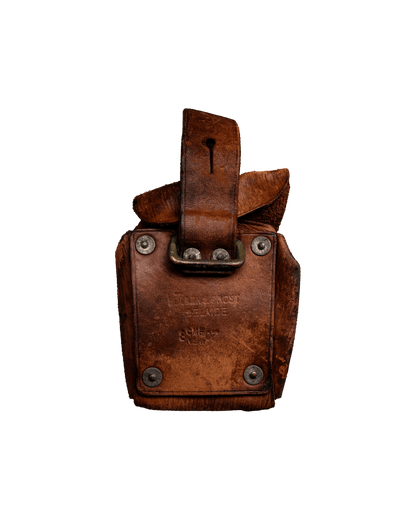 Dry leather mag pouch