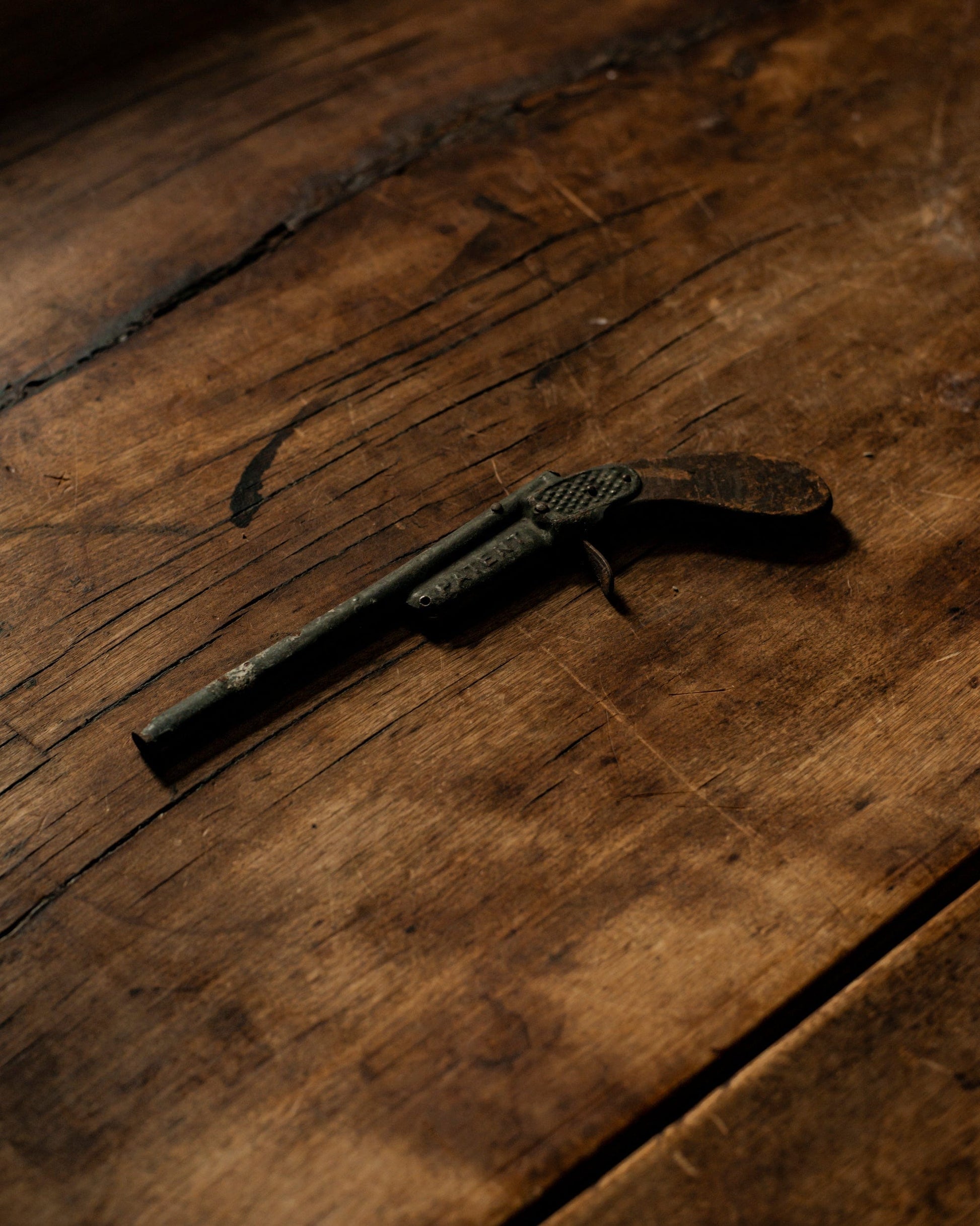 Early 40s Spring-Loaded Childrens Toy Pistol