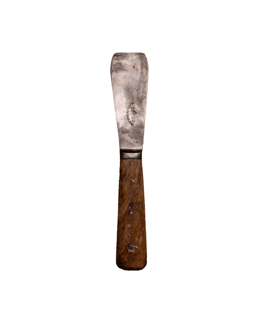 English made putty knife