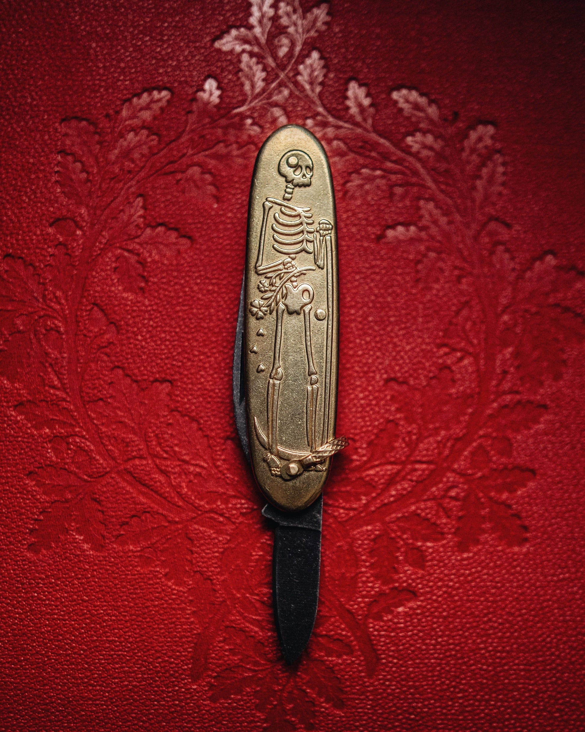 Mr Skelly Pocket Knife