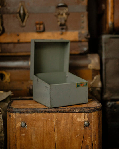 Tracy Durant Small File Box