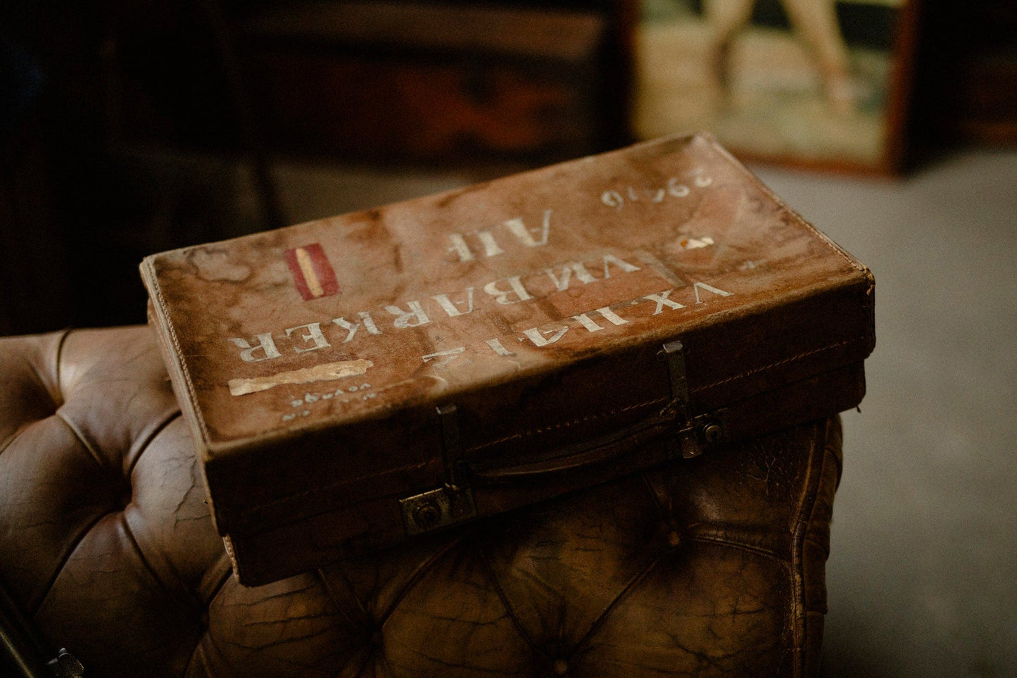 WW2 Australian Air Force Leather Suit Case