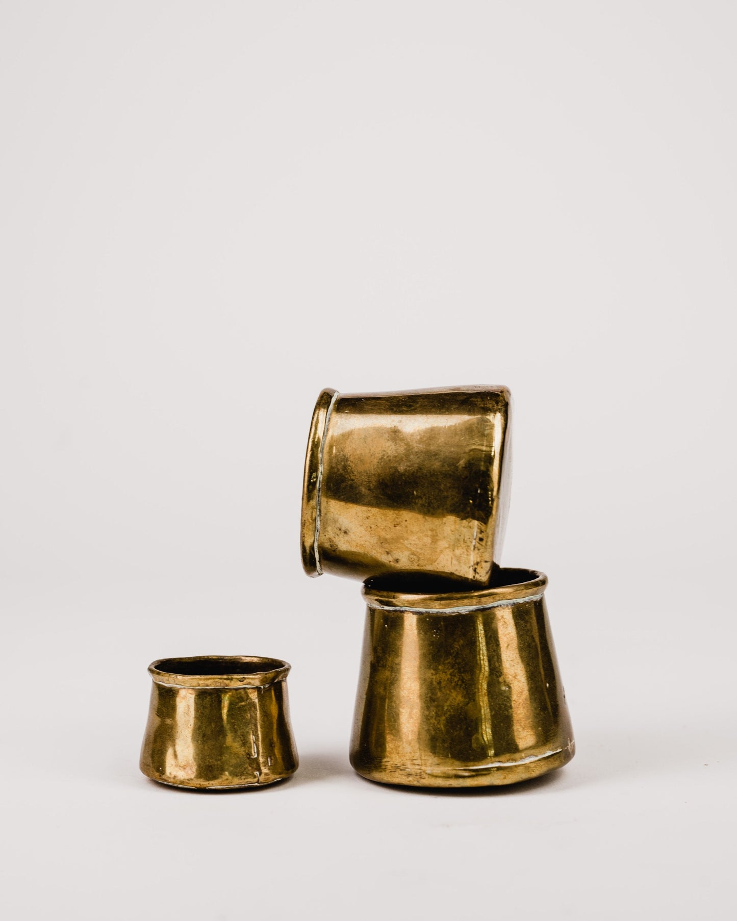 3 件套 1900 年代早期英国黄铜捏壶