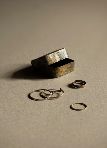 1924us Signature 'Onward' Engraved Bronze Ring