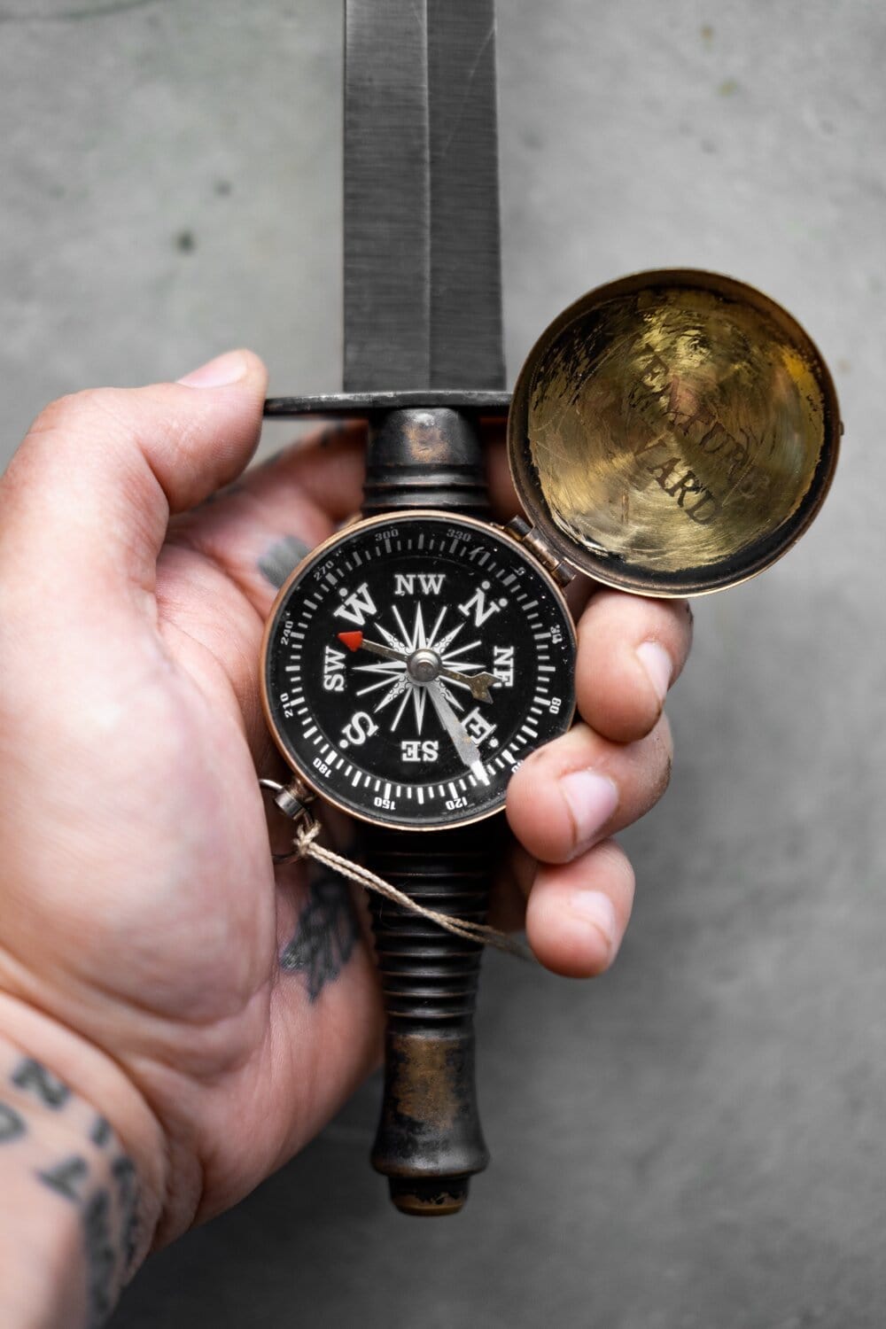 The 1924us Compass